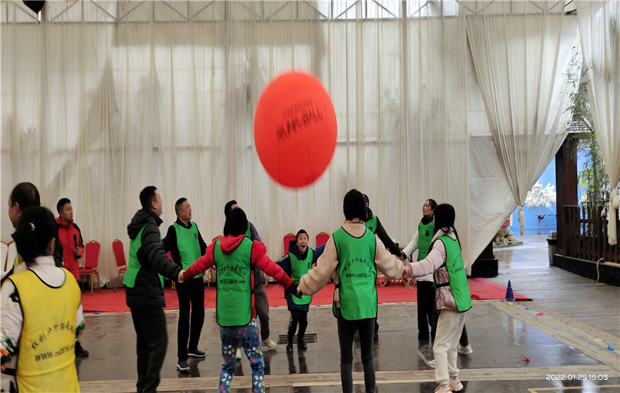 2022.1.25单位活动